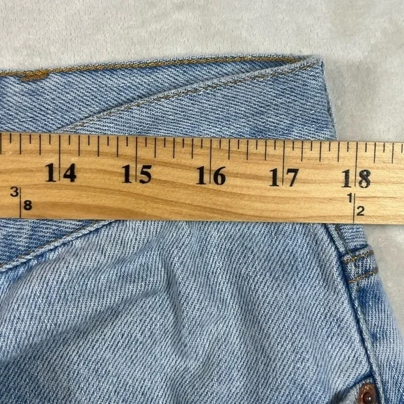 Levi’s 505 Regular Fit Light Wash 38W 34L Vintage Retro Jeans Washed